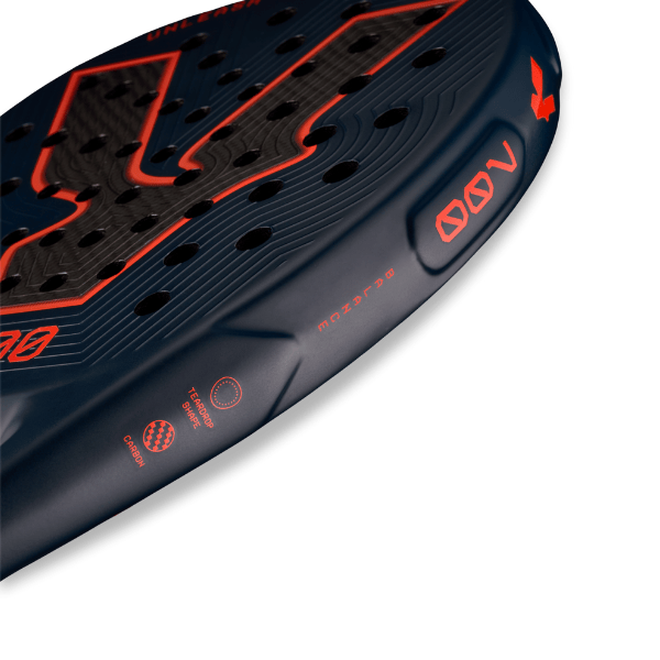 VOLT PADEL 700 V5 | Where Balance Meets Brilliance